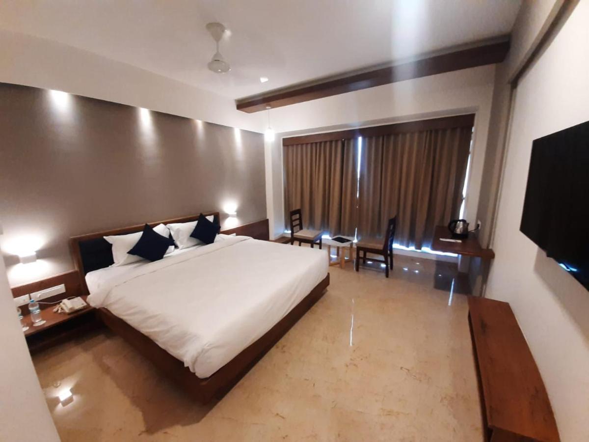 Vits The Somnath Gateway Hotel Exterior photo