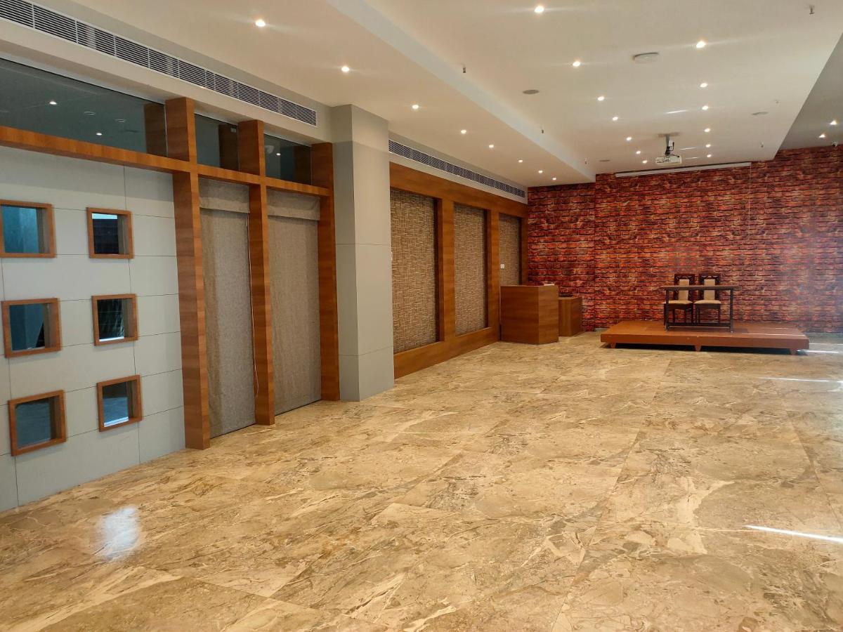 Vits The Somnath Gateway Hotel Exterior photo