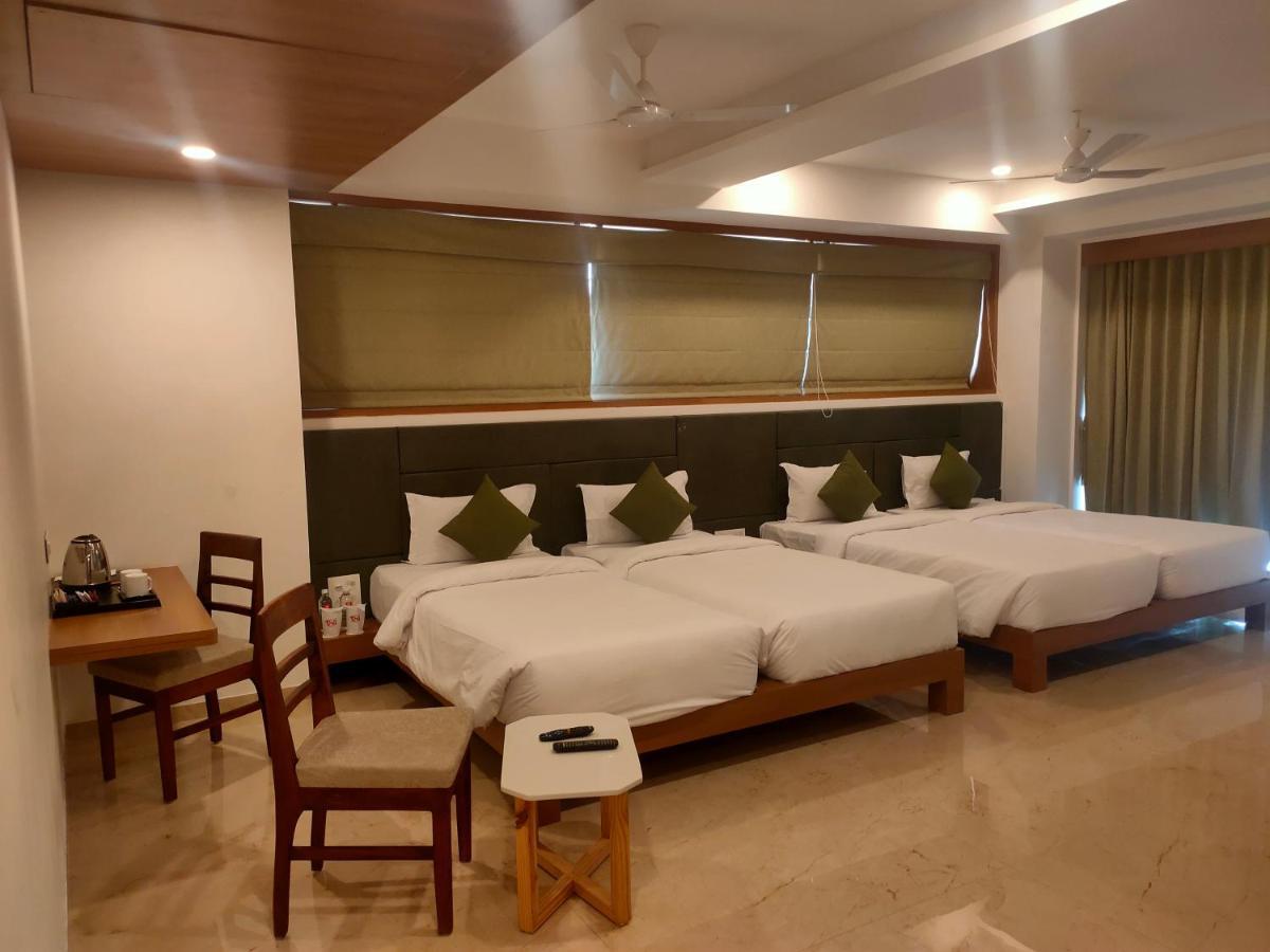 Vits The Somnath Gateway Hotel Exterior photo